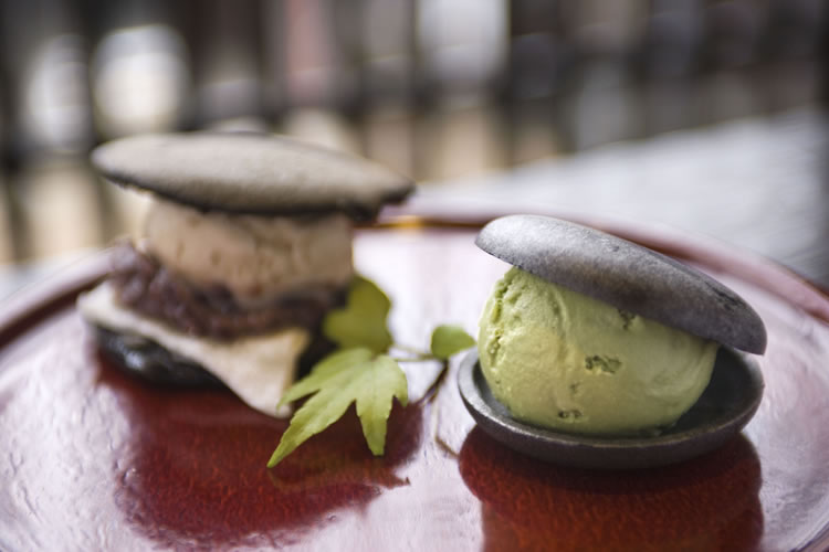 ”最中種” & ”どら焼き”